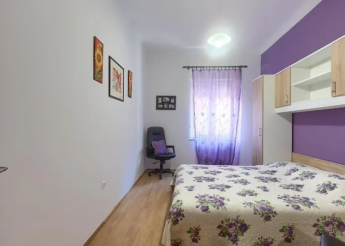 Aida Apartment *